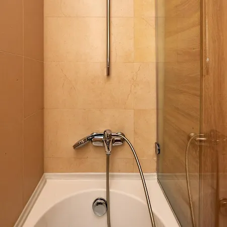 Vibe Rin Grand Apartment